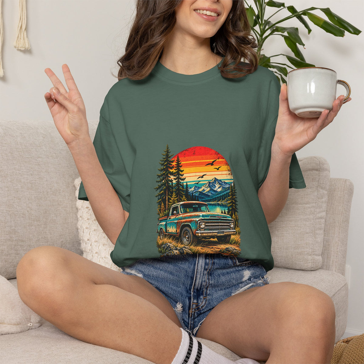 Vintage Truck Sunset T-Shirt – Comfort Colors®